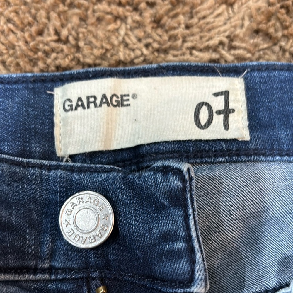 Woman’s  skinny jeans